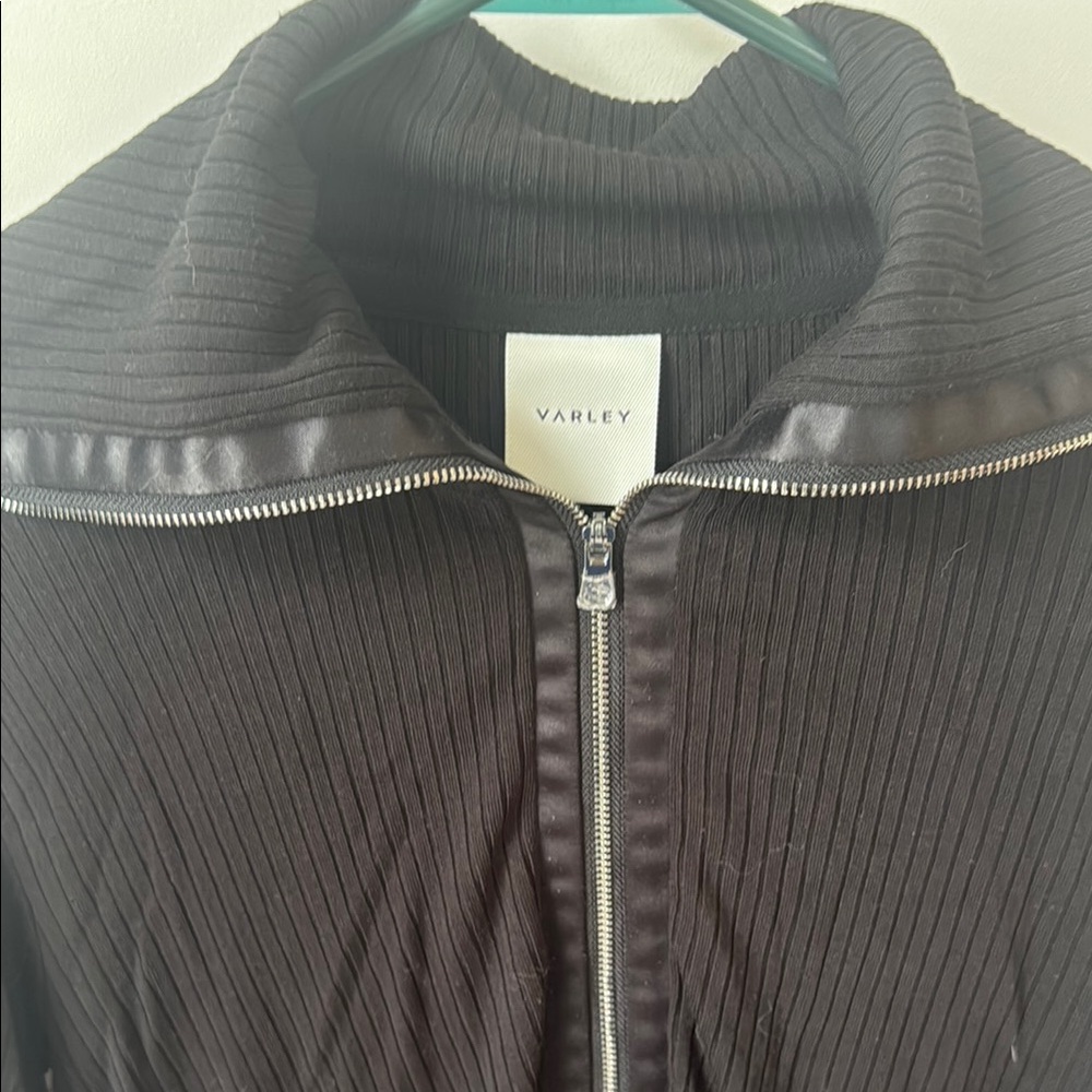 Varley Black Ribbed Top